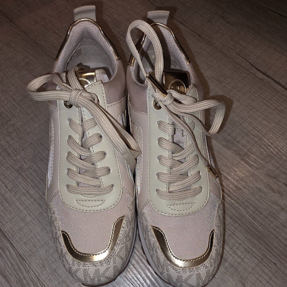 Michael Kors Shoes